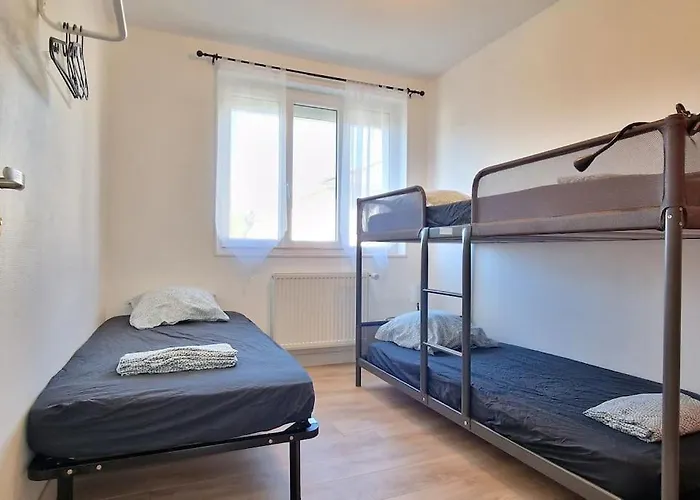 Maison A Aurillac - 3 Chambres - Arrivee Autonome